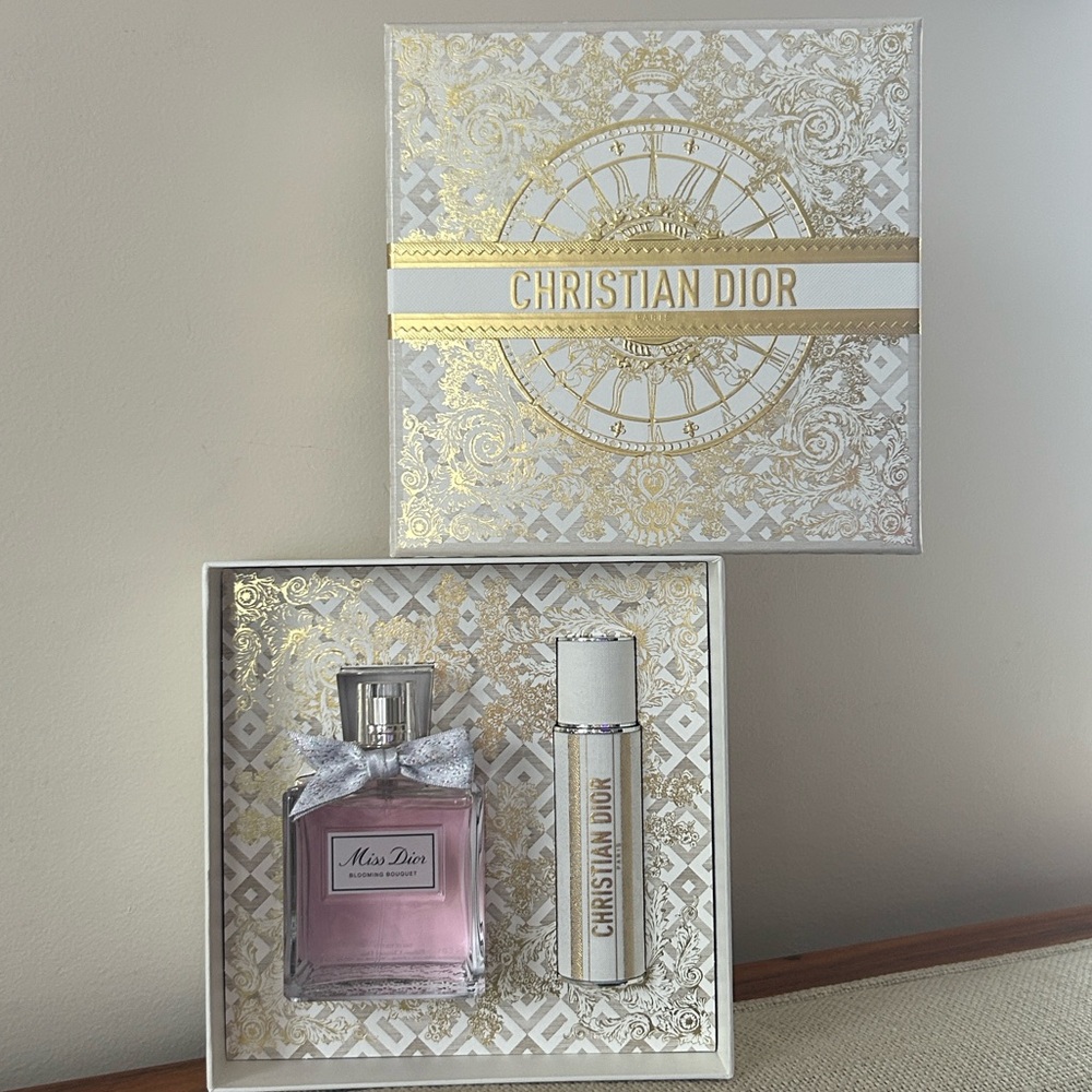 DIOR Gift Set🌺Miss Dior Blooming Bouquet & Case Designed by Artist Pietro Ruffo